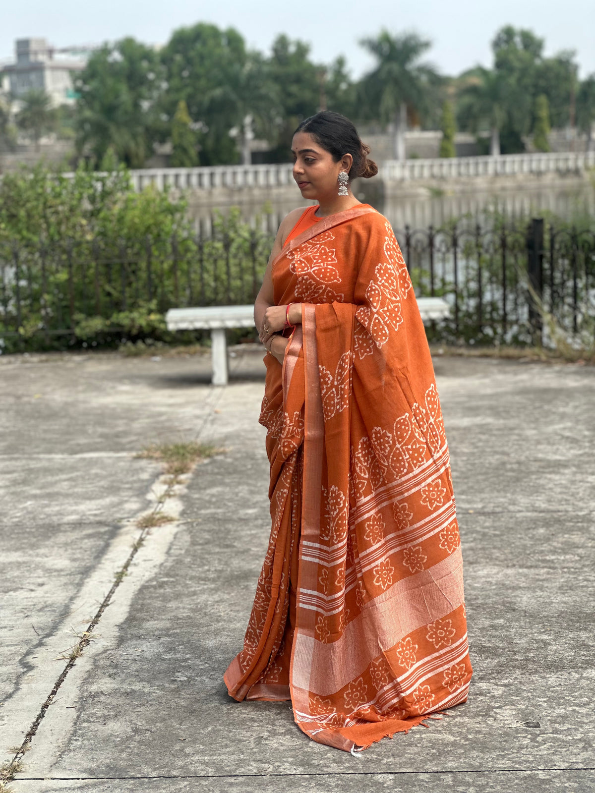 Burnt Sienna Linen Saree