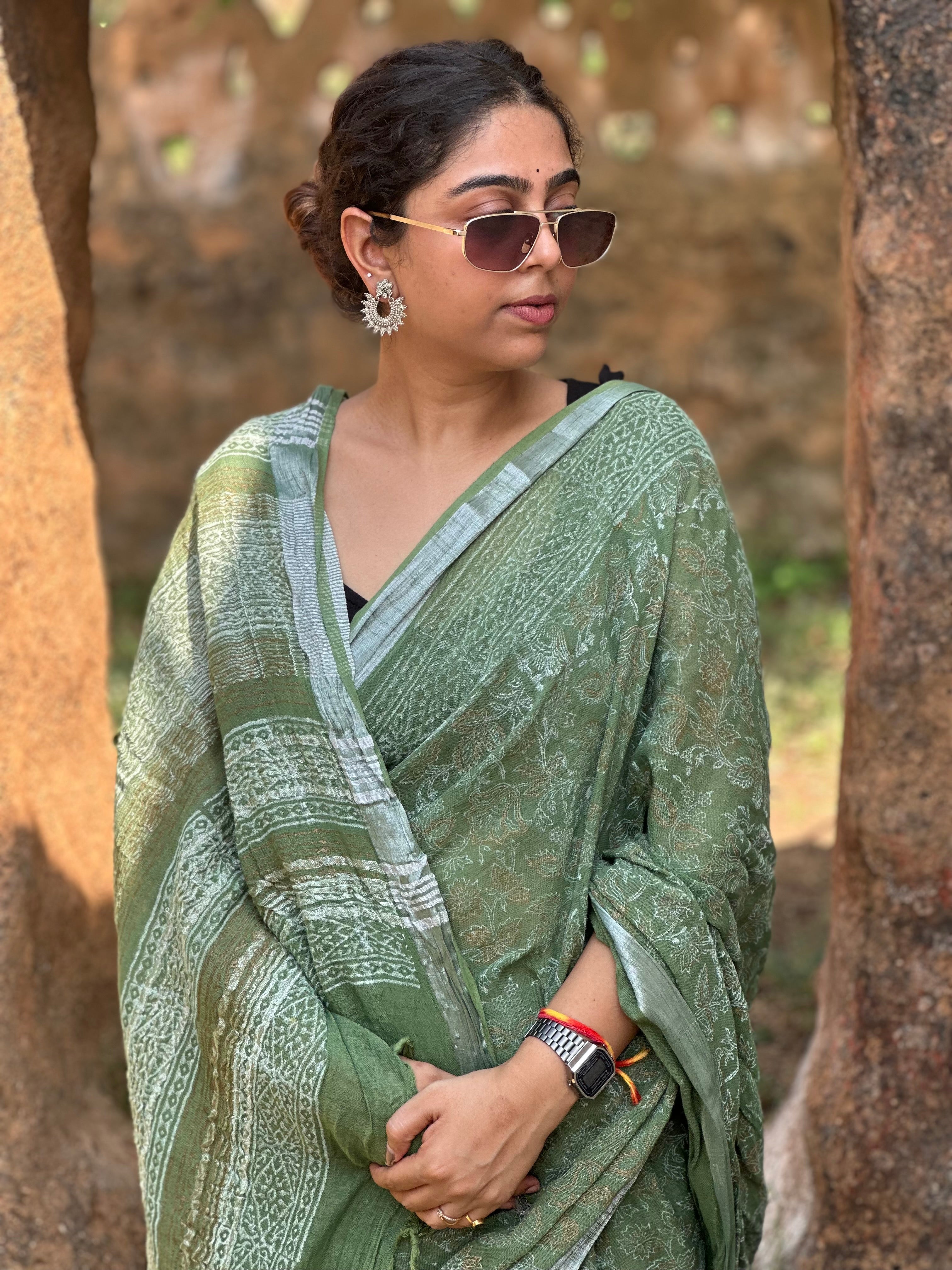 Mehendi Mystique Linen Saree